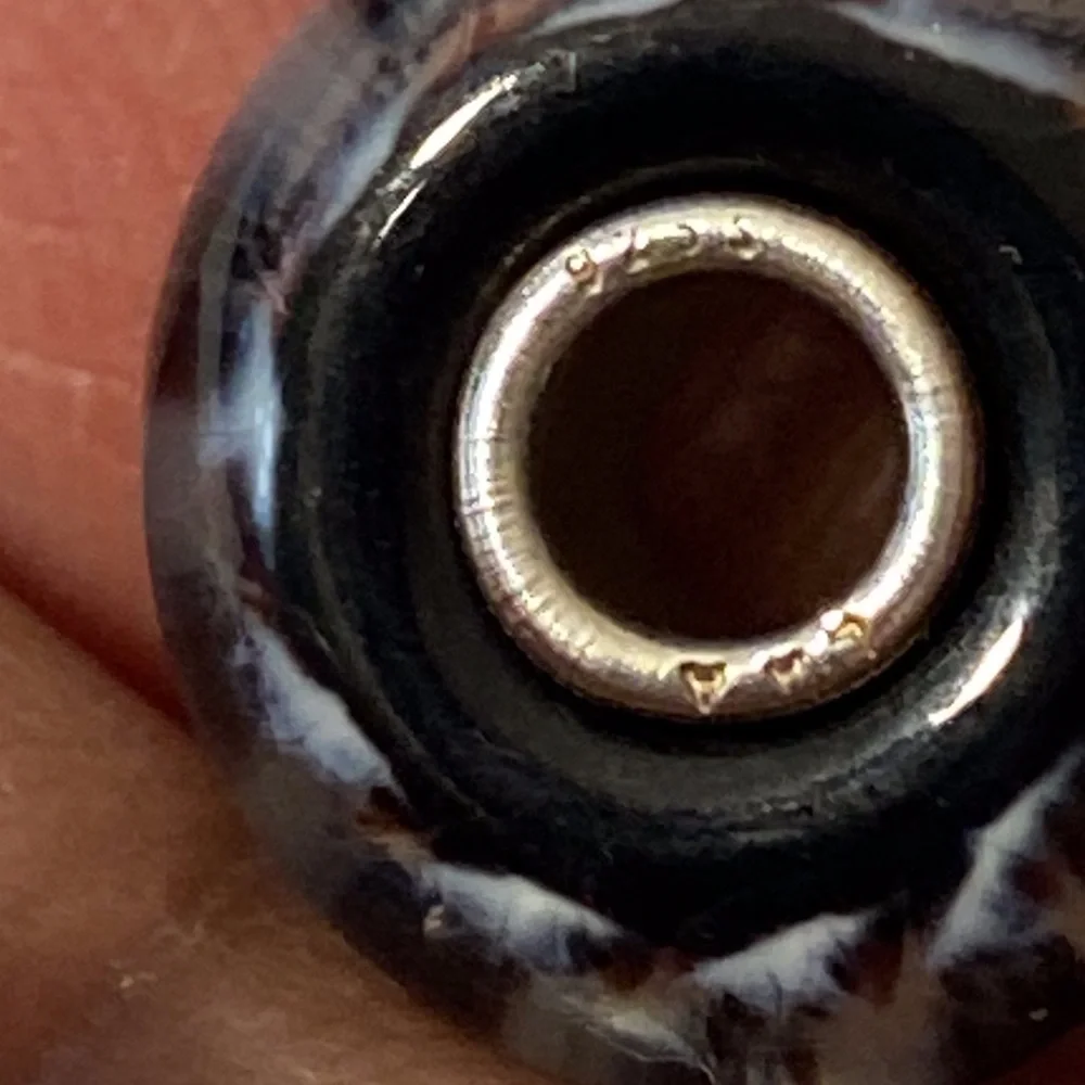 Trollbeads Fur Animal Glass Bead Retired 2012 - Picture 8 of 8